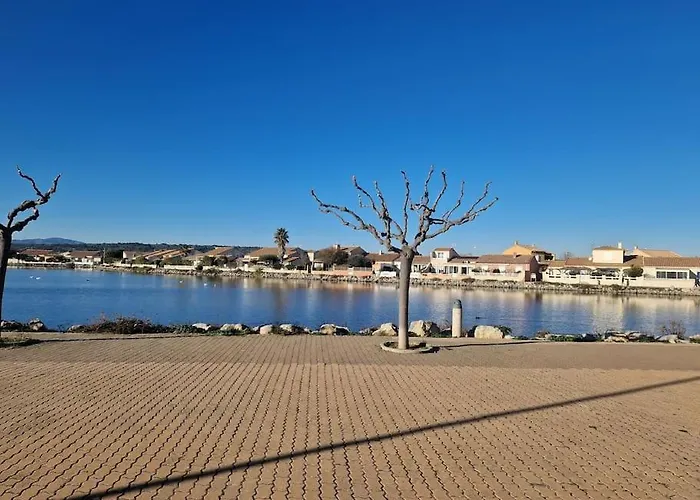 Agreable Appartement 3 Personnes Port La Nouvelle Rdc Et Petit Jardin