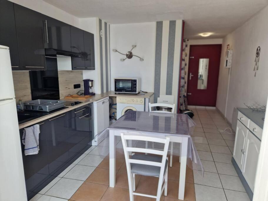 Agreable 3 Personnes La Nouvelle Rdc Et Petit Jardin Appartement Port-la-Nouvelle